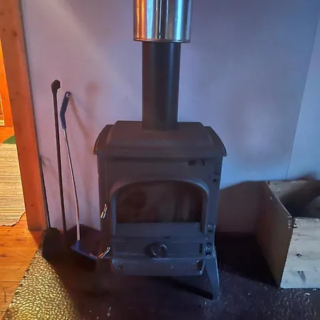 Macktunet - Retro Log From The 70s In Malangen * Lanes