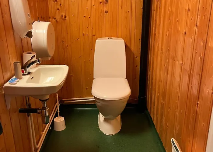 Macktunet - Retro Log From The 70s In Malangen * Lanes